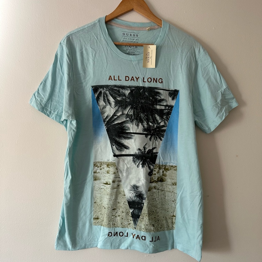 Guess Graphic Tee